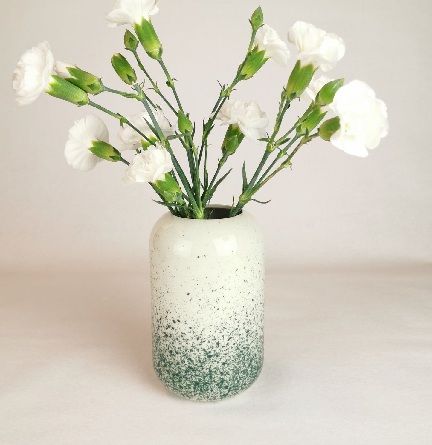 Anuk petrol gesprenkelt